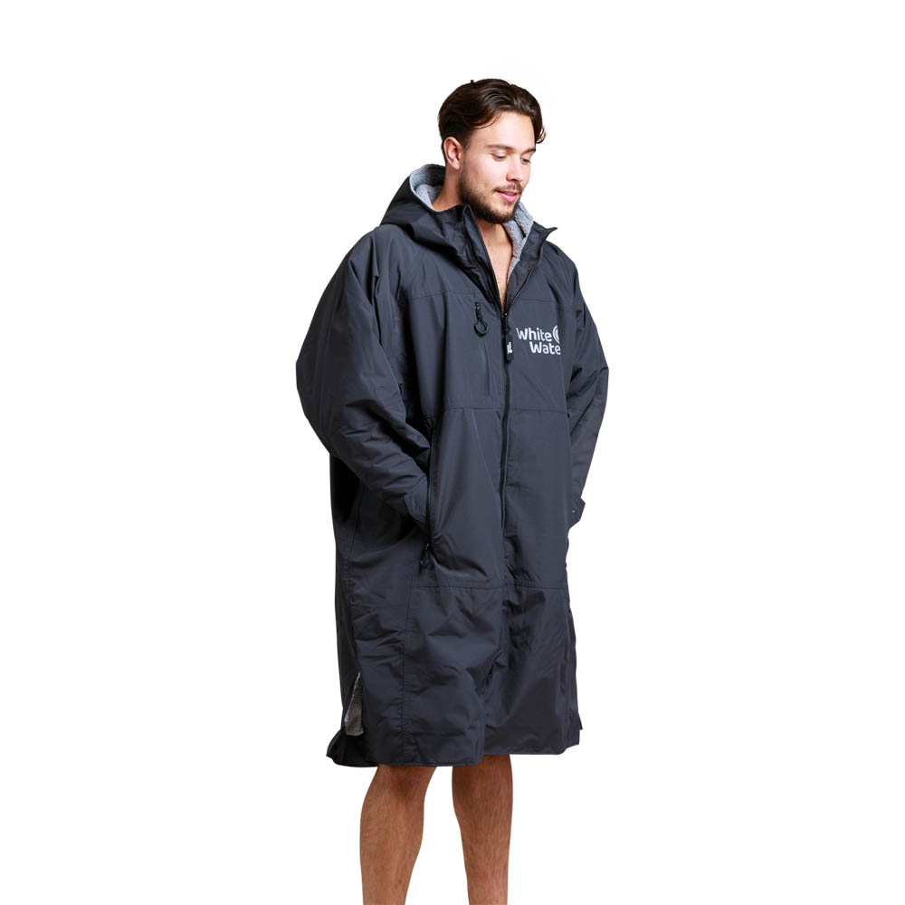 02_front_male White Water changing robe material details